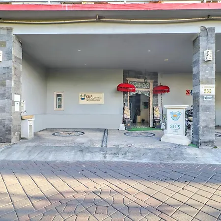 Townhouse Oak Su\'S Cottage Near Legian Beach